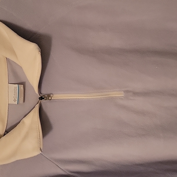 Columbia Women's Plus 1/4 Zip Jacket - Picture 3 of 7